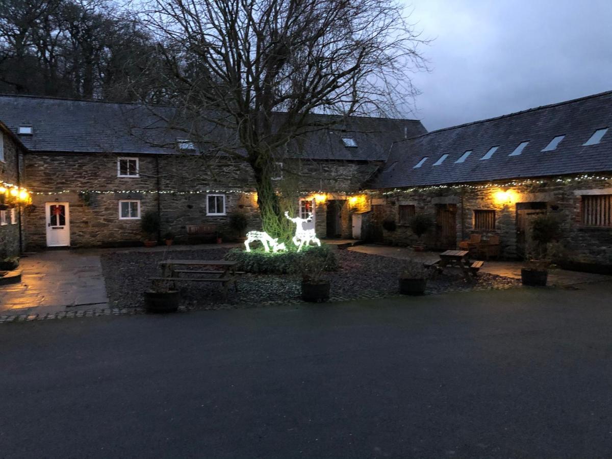 Bryn Melyn Farm Cottages Bala Eksteriør bilde